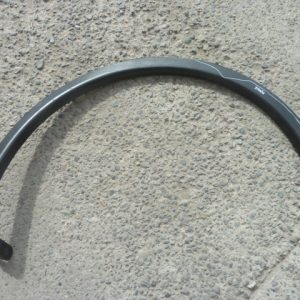 moldura infiniti qx70 2010 2015 costado trasera copiloto – daños