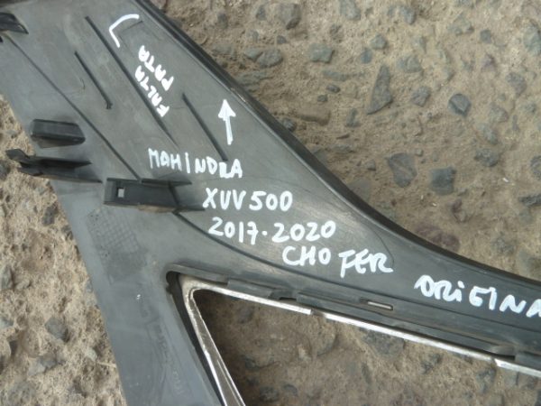 moldura tapa bisel de neblinero xuv500 2017 2020 chofer daños - Imagen 3
