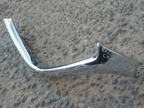 moldura bisel mazda 3 2017 2019 de mascara - chofer