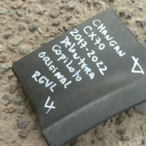 moldura changan cx70 2017 2022 tapabarro delant copiloto daños