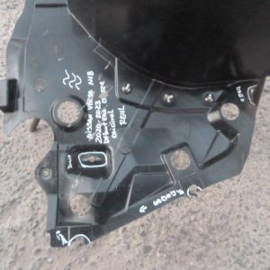 Guardafango versa n18 2020 2023 delantero chofer – daños