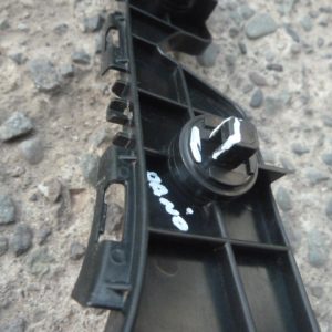 Mensula soporte 4runner sr5 2011 2013 delantera copiloto daños