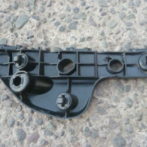 Mensula soporte toyota yaris 2019 2021 delantera copiloto