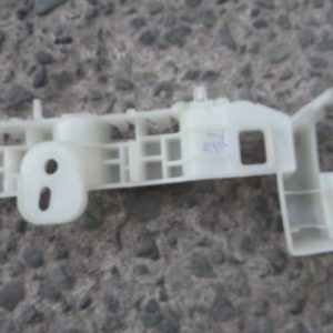 Mensula soporte chevrolet spark active 2019 2023 delant copiloto