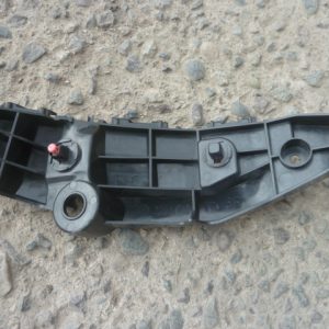 Mensula soporte toyota rav4 2020 2024 delantera copiloto