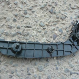 Mensula soporte 4runner limited 2015 2022 delantera chofer daño