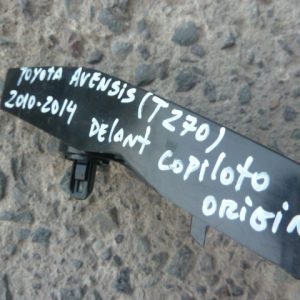 soporte mensula toyota avensis t270 2010 2014 delantera copiloto