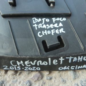 Mensula soporte chevrolet tahoe 2015 2020 bajo foco traser chofer