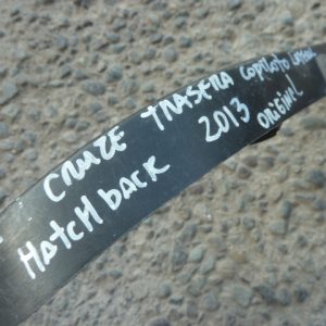 Mensula soporte cruze hatchback 2013 lateral trasera copiloto