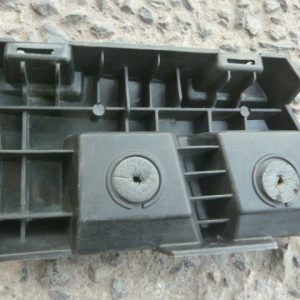 Mensula soporte cruze sedan 2018 2021 bajo foco trasero copiloto