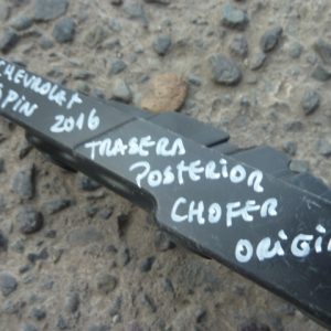 Mensula soporte chevrolet spin 2016 bajo foco trasero chofer