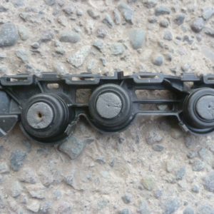 Mensula soporte onix 2017 2018 2019 lateral trasero chofer