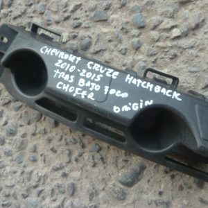 Mensula soporte cruze hatchback 2010-2015 de foco trasero chofer