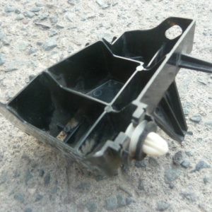 soporte mensula prado 2011 2015 bajo foco trasero copiloto usado