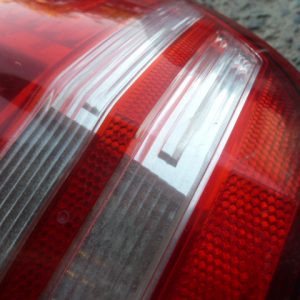 foco dodge journey 22010 2011 halogeno trasero copiloto – detalles