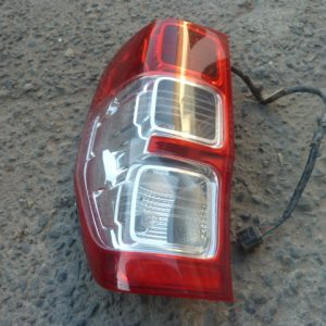 foco ford ranger t6 2013 2020 trasero chofer quebrado