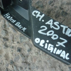 Mensula soporte chevrolet astra hatchback 2007 trasera copiloto