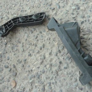 Mensula soporte chevrolet tracker 2012 2019 trasera copiloto