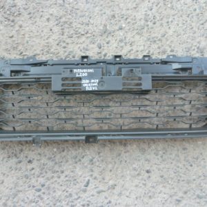 rejilla de parachoque mitsubishi l200 2020 2024 – daños