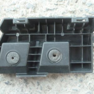 Mensula soporte cruze sedan 2018 2021 bajo foco trasero chofer