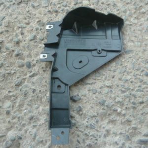 Mensula soporte chevrolet traverse 2018 lateral tras copiloto