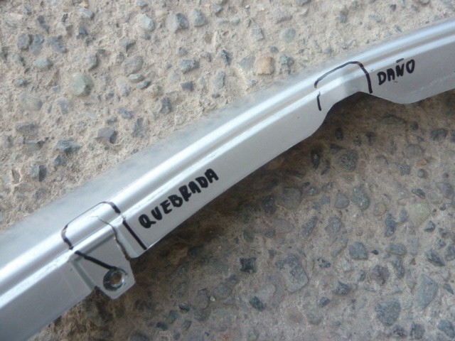 moldura mitsubishi montero 2009 2016 delantera copiloto daños - Imagen 2