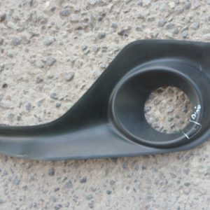 moldura bisel tapa de neblinero swif 2021 2023 chofer daños