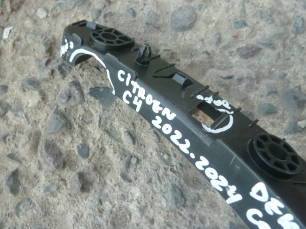 Mensula soporte citroen c4 2022 2024 delant copiloto quebrada - Imagen 6