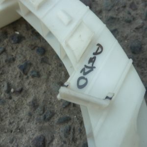 Mensula soporte impreza hatchbk 2009-11 bajo foco tras chofer daño