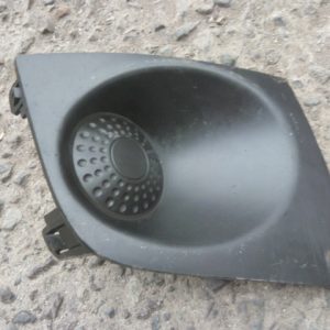 moldura tapa bisel parachoque nissan tiida 2011 2013 copiloto