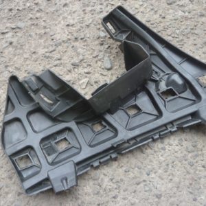 Mensula soporte volkswagen amarok 2018 2022 delant copiloto