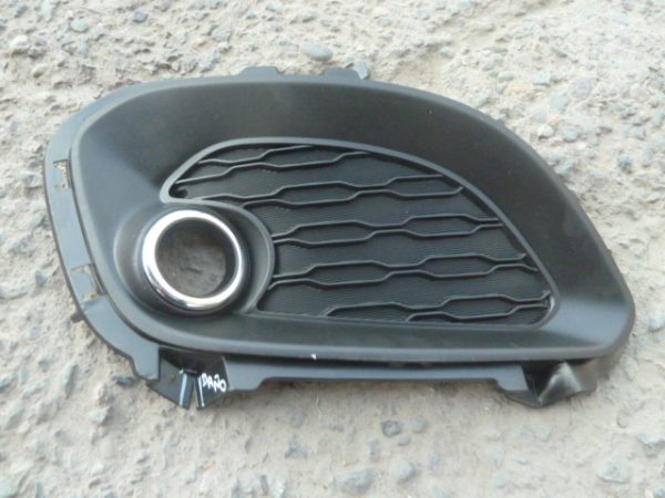 moldura tapa bisel neblinero kia rio 5 2012 2014 copiloto daños