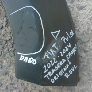 moldura fiat pulse 2022 2023 2024 trasera chofer daños