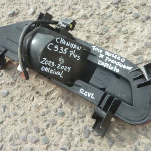 foco changan cs35 plus 2023 2024 de parach tras copiloto daño