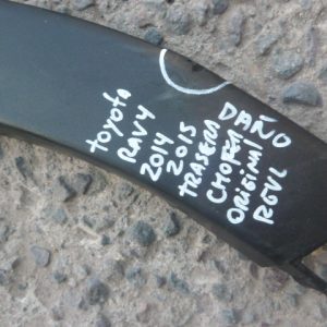 moldura toyota rav4 2014 2015 lateral trasera chofer daños