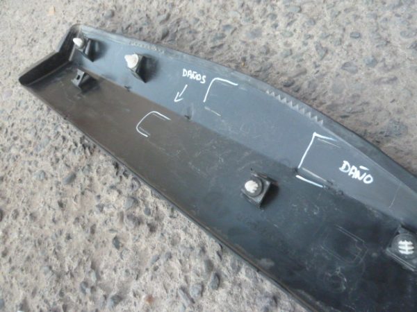 moldura mazda cx3 2016 2020 puerta trasera copiloto daños - Imagen 8