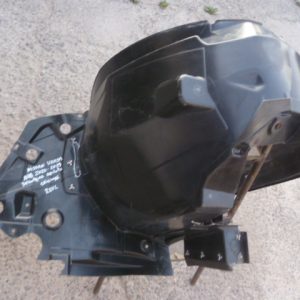 Guardafango versa n18 2020 2023 delant copiloto daños