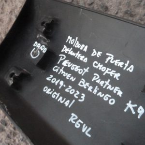 moldura partner k9 2019 2023 puerta delantera chofer daños