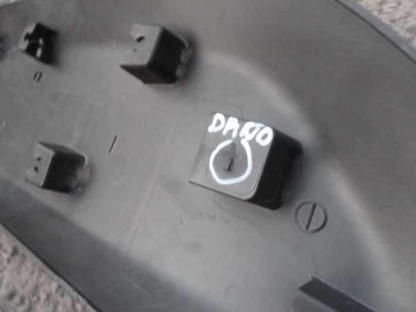 moldura partner k9 2019 2023 corredera tras copiloto daños - Imagen 3