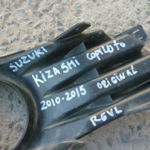 moldura tapa bisel de neblinero kizashi 2010 2015 copiloto