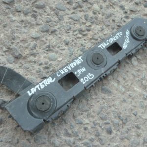 Mensula soporte chevrolet spin 2015 lateral trasero copiloto