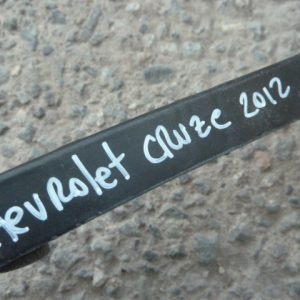 Mensula soporte cruze sedan 2013 lateral trasera copiloto