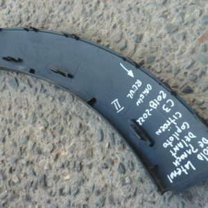 moldura citroen c3 2019-23 parach delantero copiloto daños