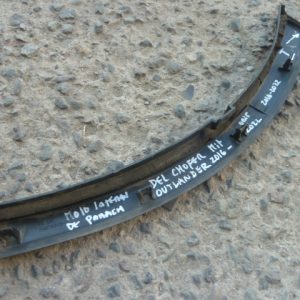 moldura mitsubishi outlander 2016 2022 parach delantero chofer