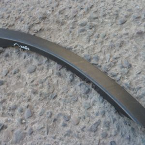 moldura rav4 2013 2015 parachoque delant copiloto daños