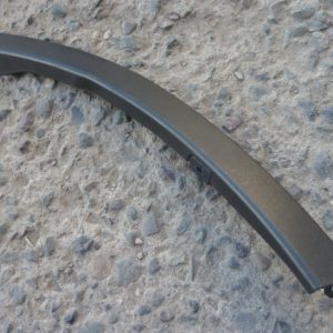 moldura rav4 2013 2015 parachoque delant copiloto daños