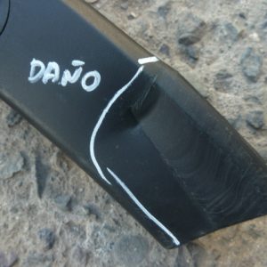 moldura territory platinium 2021 2023 parachoque delant copiloto daños