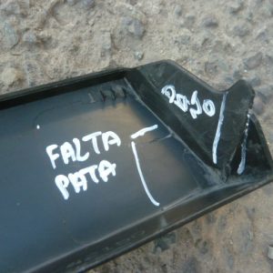 moldura toyota rav4 2020 2024 costado trasero chofer daños