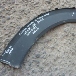 moldura volkswagen nivus 2021 2024 parach delant copiloto