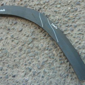 moldura seat arona 2021 2023 parach delantera copiloto daños